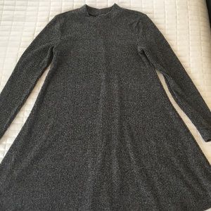 Cute/casual A-line black/grey dress